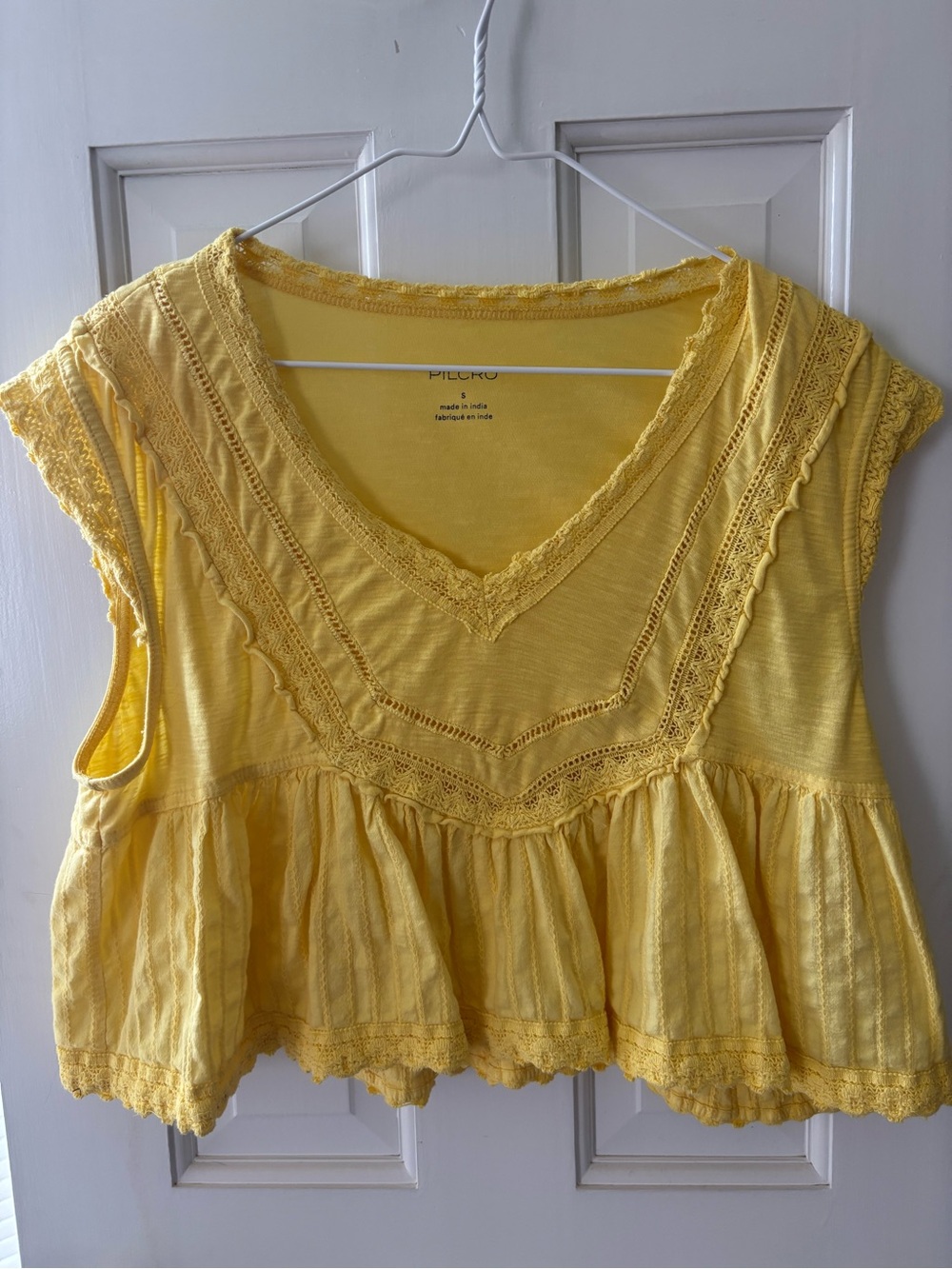 Pilcro Yellow Lace-Trim V-Neck Peplum Blouse - Picture 4 of 6
